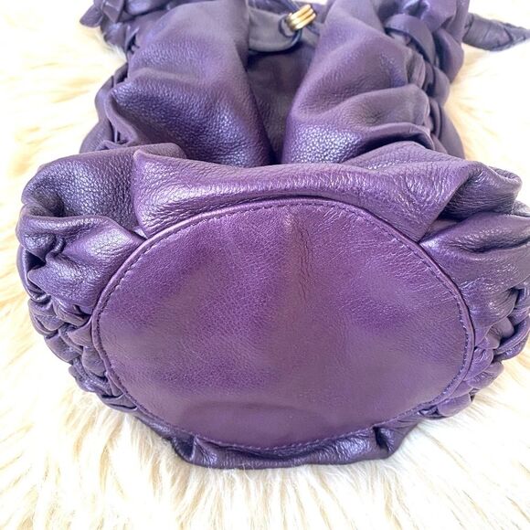 Elliott Lucca large leather bag New w/o tag magnet closet zipper pocket inside - Picture 4 of 11